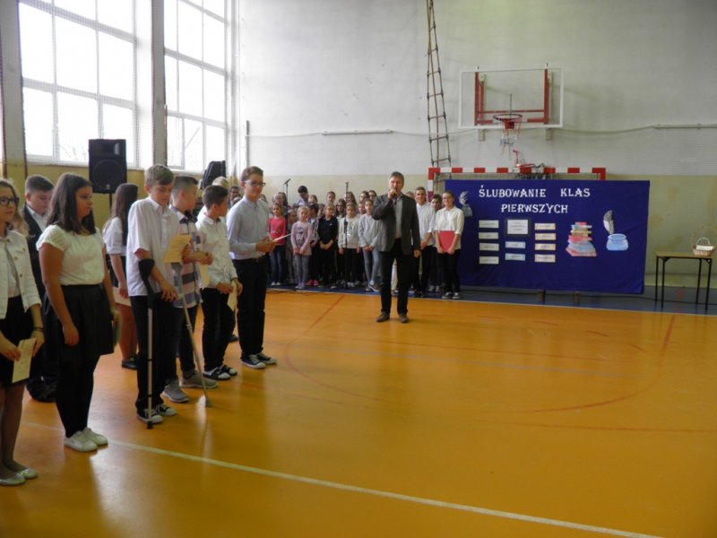 Ślubowanie kl I gimnazjum